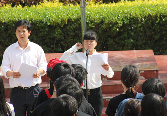 项城中专举办2015年春季学生运动会