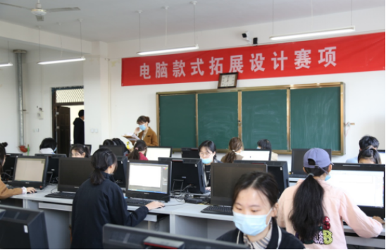 中职学子秀技能  大赛场上竞风流 —2020年河南省中职技能大赛服装设计与工艺赛场